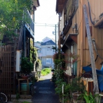 実家の「測量」は、土地の面積を測るだけではありません。